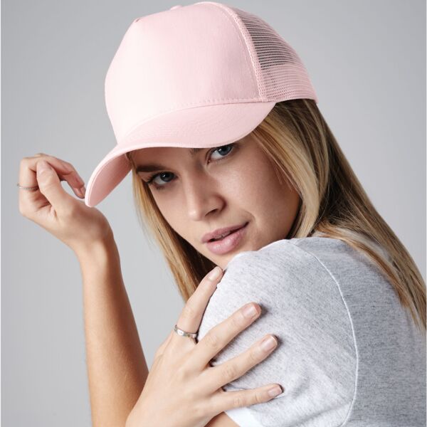 Snapback Trucker Thumbnail